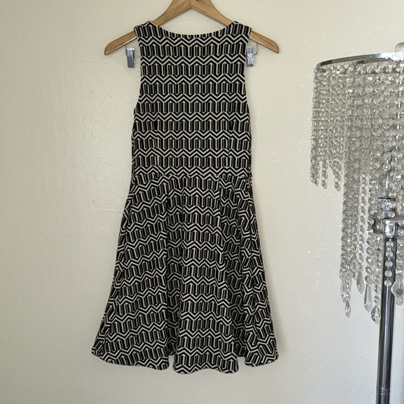 ANTHROPOLOGIE Leifsdottir Tonnelle Zip Front Dress Textured Sleeveless Size 4 - Picture 6 of 16